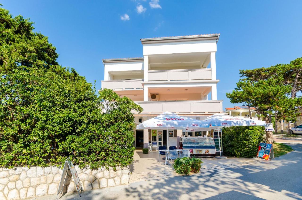 Apartments Ruza-Rajska Beach ロパール エクステリア 写真