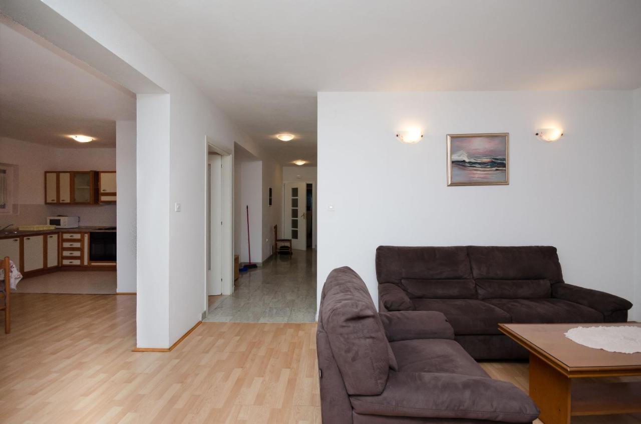 Apartments Ruza-Rajska Beach ロパール エクステリア 写真
