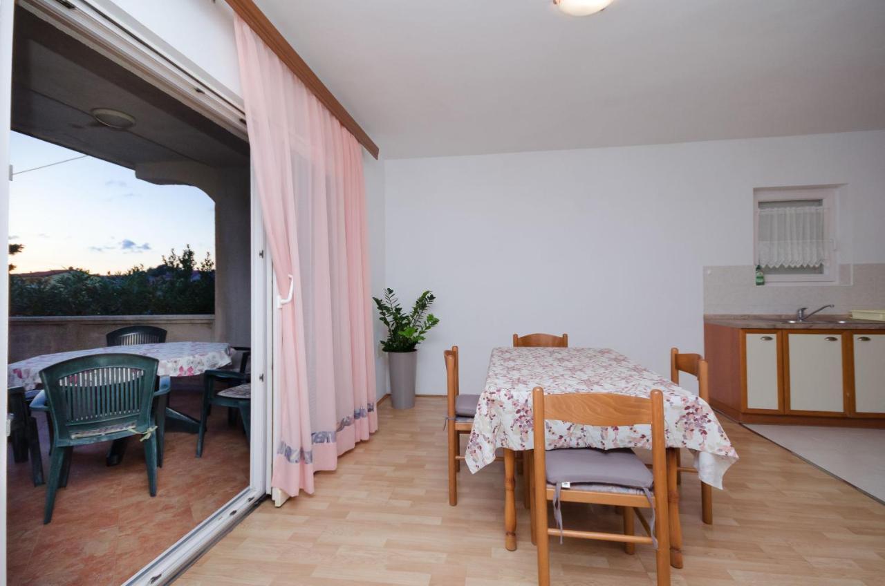 Apartments Ruza-Rajska Beach ロパール エクステリア 写真